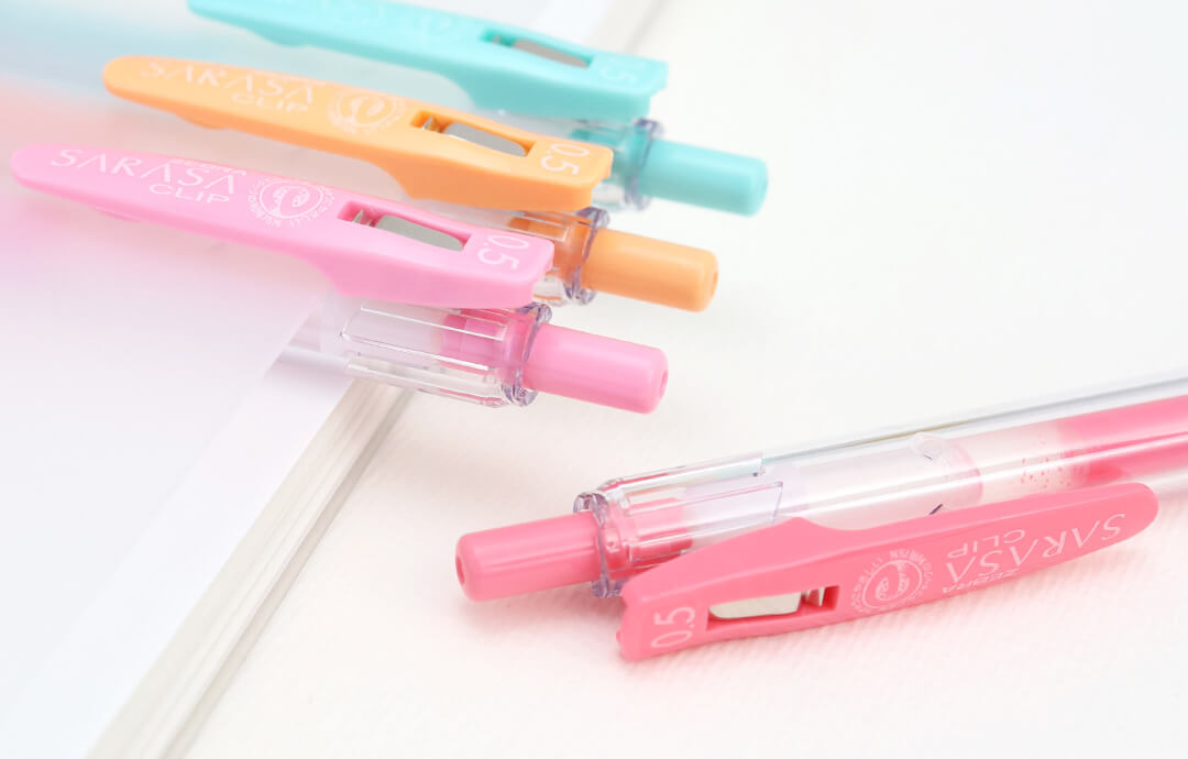 gelova pera zebra sarasa milk detail klip (1)
